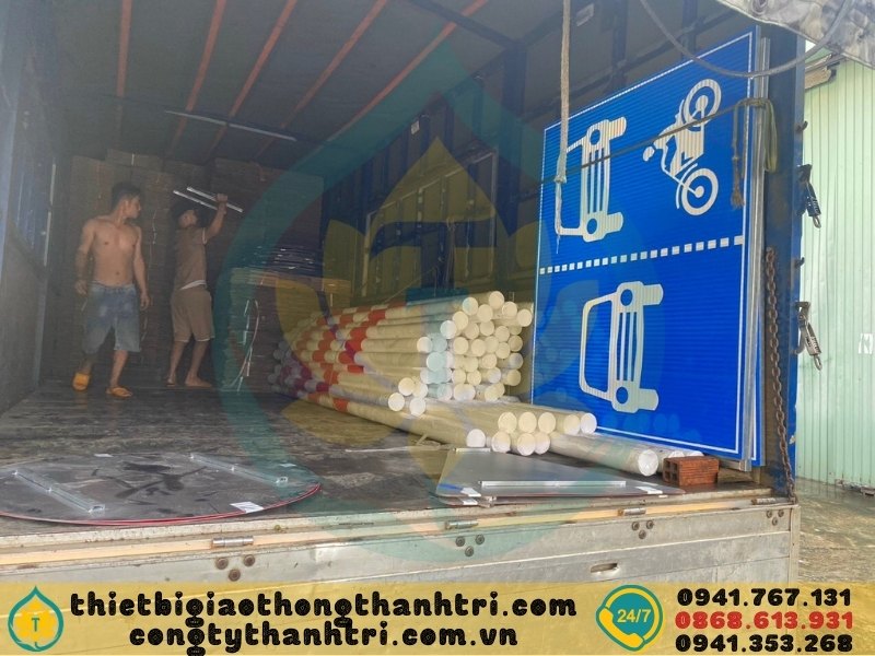 Cung cấp biển báo giao thông tại Bắc Giang
