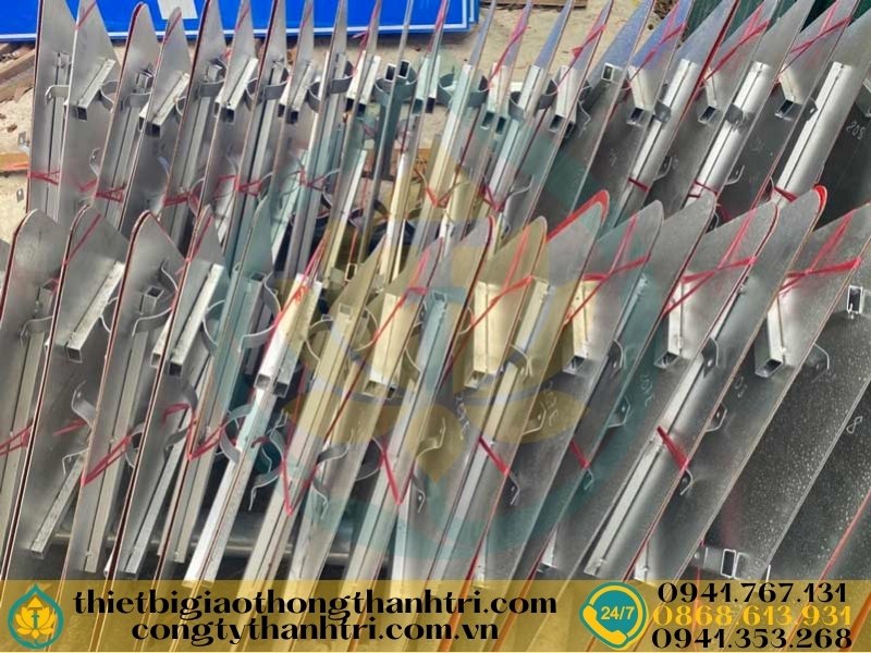 Cung cấp biển báo giao thông tại Bắc Giang