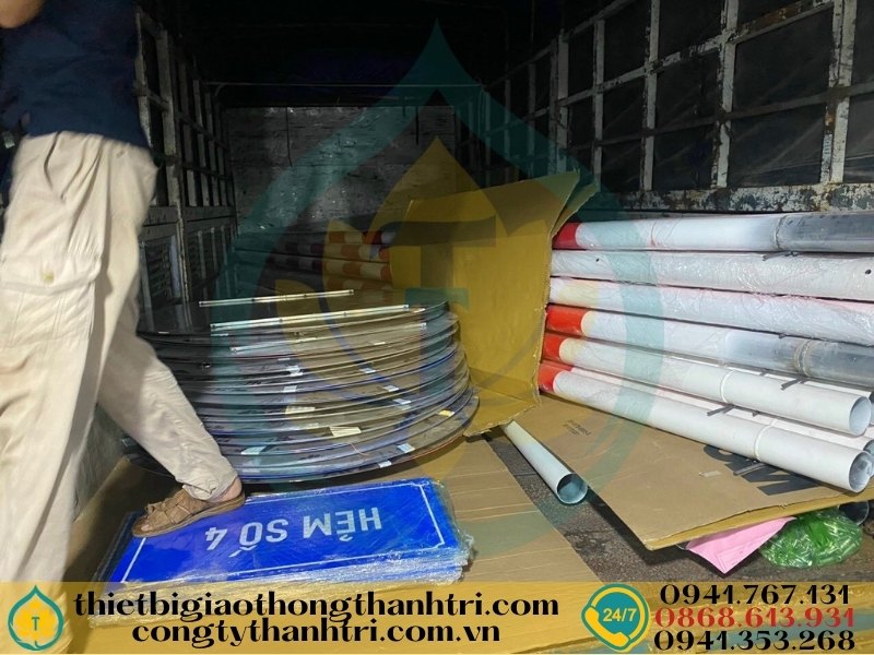 Cung cấp biển báo giao thông tại Bắc Ninh