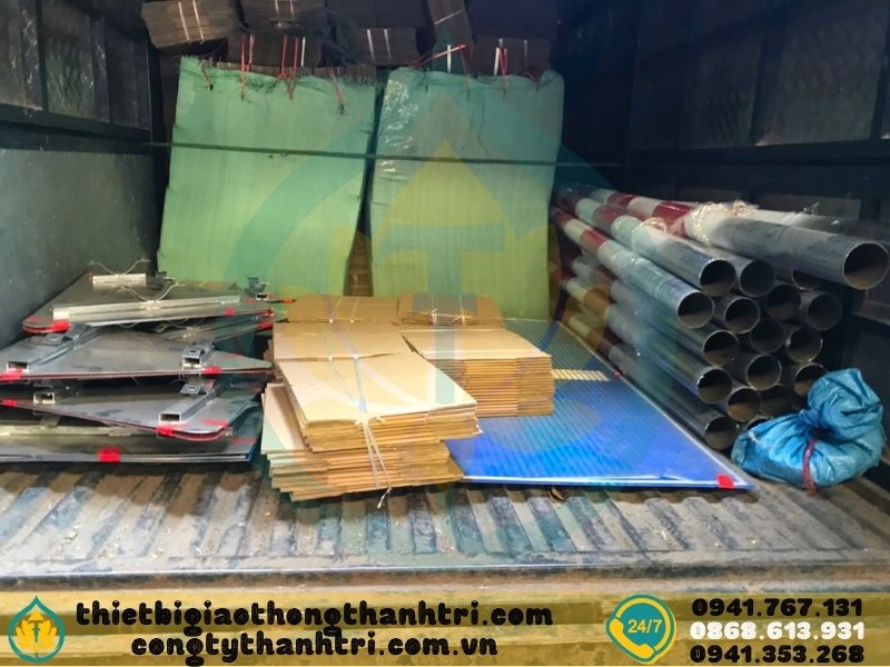 Cung cấp biển báo giao thông tại Bình Định