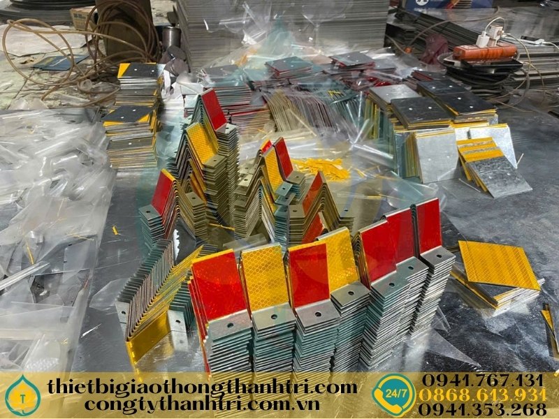 Cung cấp biển báo giao thông tại Đắc Lắc