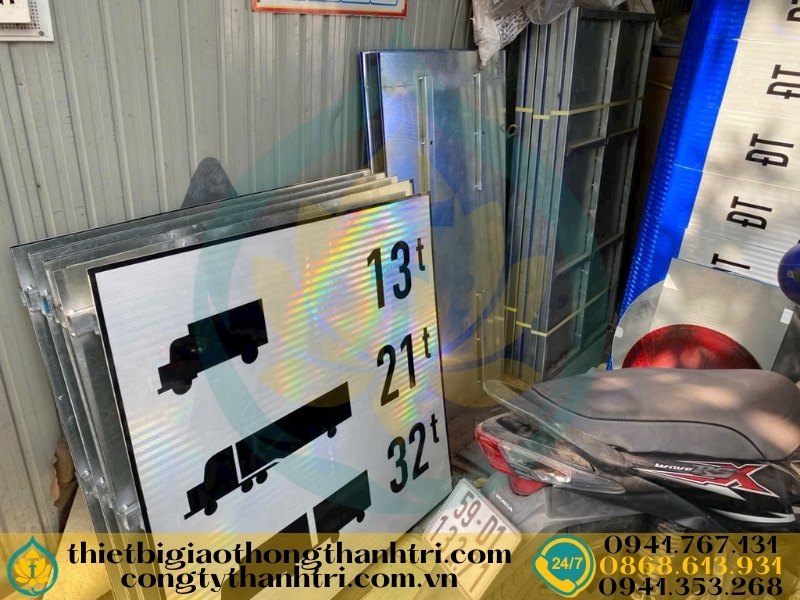 Cung cấp biển báo giao thông tại Đồng Tháp
