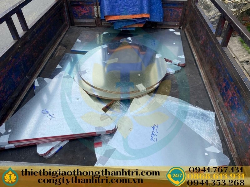 Cung cấp biển báo giao thông tại Hà Giang