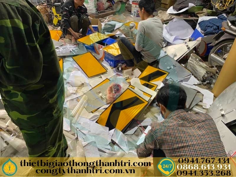 Cung cấp biển báo giao thông tại Hưng Yên