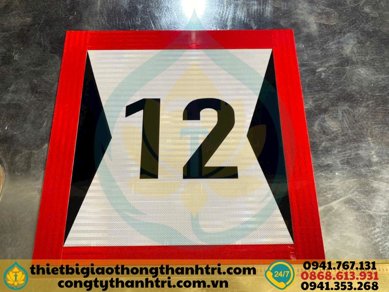 Cung cấp biển báo giao thông tại Long An