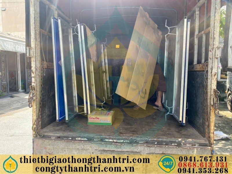 Cung cấp biển báo giao thông tại Quảng Ninh