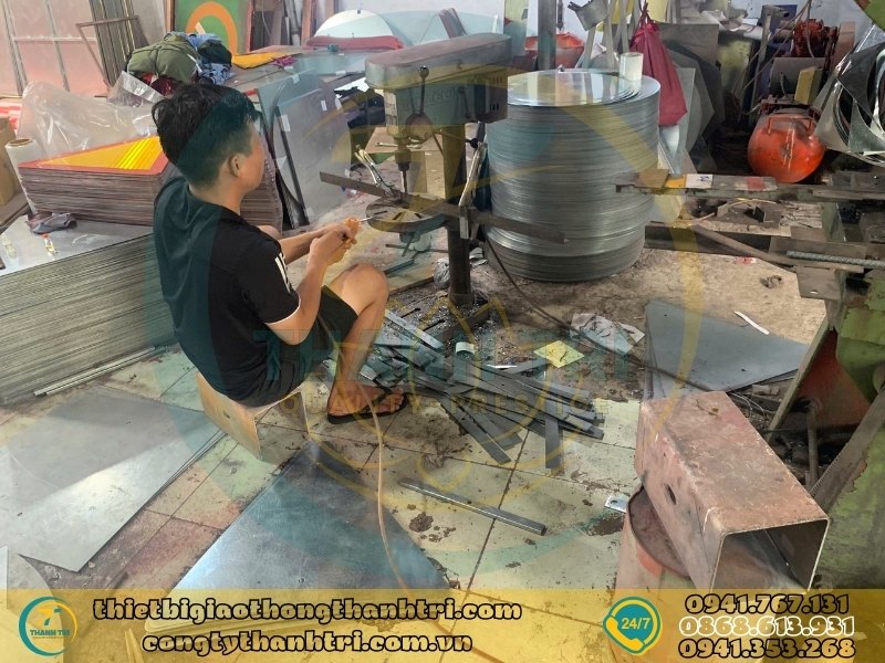 Báo giá biển báo giao thông phản quang quý 4 năm 2025 mới nhất