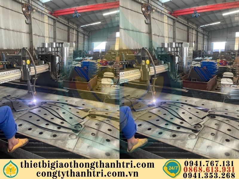 Cung cấp lan can cầu đường mạ kẽm nhúng nóng tại Bạc Liêu