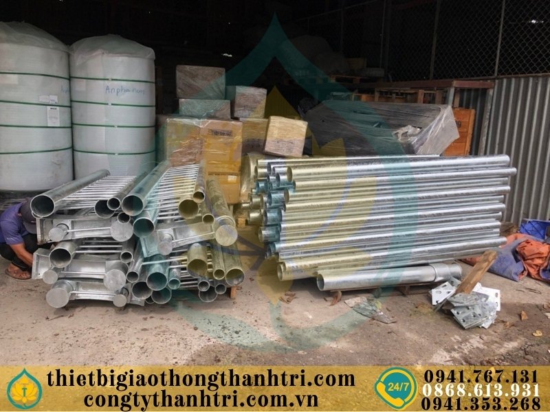 Cung cấp lan can cầu đường mạ kẽm nhúng nóng tại Bến Tre