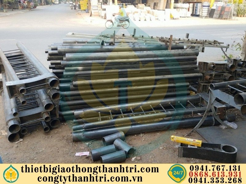 Cung cấp lan can cầu đường mạ kẽm nhúng nóng tại Bình Định