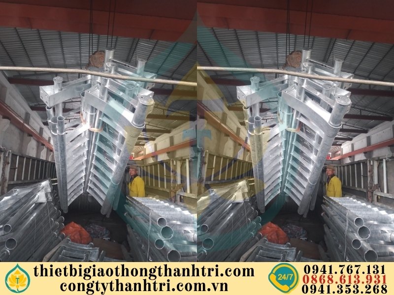 Cung cấp lan can cầu đường mạ kẽm nhúng nóng tại Cần Thơ