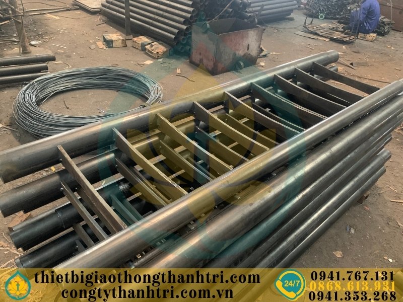 Cung cấp lan can cầu đường mạ kẽm nhúng nóng tại Đà Nẵng