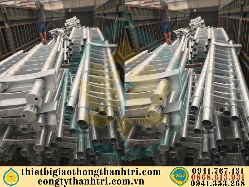 Cung cấp lan can cầu đường mạ kẽm nhúng nóng tại Đồng Nai Cung cấp lan can cầu đường mạ kẽm nhúng nóng tại Đồng Nai