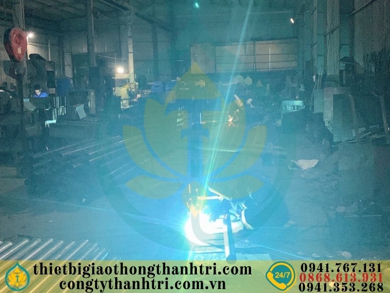 Cung cấp lan can cầu đường mạ kẽm nhúng nóng tại Đồng Tháp Cung cấp lan can cầu đường mạ kẽm nhúng nóng tại Đồng Tháp