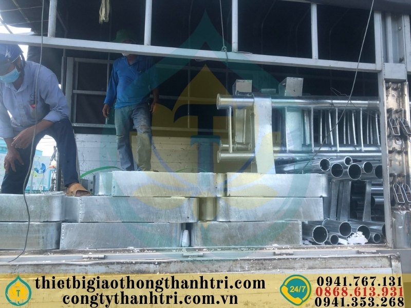 Cung cấp lan can cầu đường mạ kẽm nhúng nóng tại Hải Dương