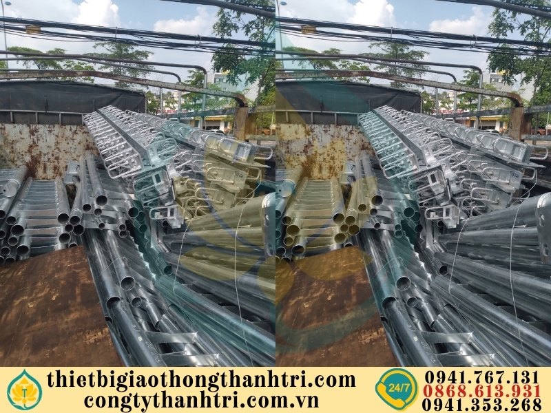 Cung cấp lan can cầu đường mạ kẽm nhúng nóng tại Hoà Bình