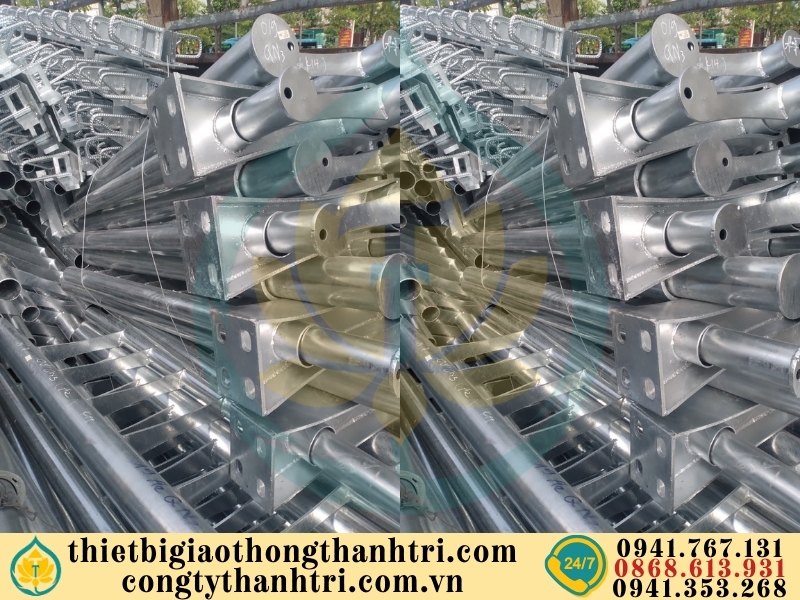 Cung cấp lan can cầu đường mạ kẽm nhúng nóng tại Hoà Bình