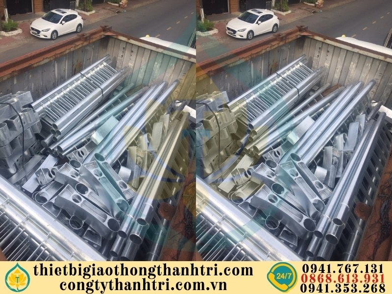 Cung cấp lan can cầu đường mạ kẽm nhúng nóng tại Phú Thọ