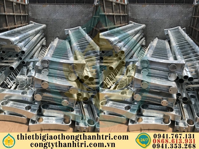 Cung cấp lan can cầu đường mạ kẽm nhúng nóng tại Tuyên Quang