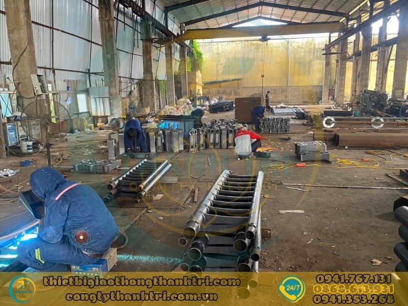 Cung cấp lan can cầu đường mạ kẽm nhúng nóng tại Yên Bái