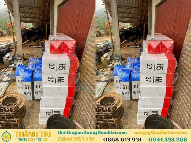 Cung cấp cọc Km và cọc H dán phản quang cho khách hàng Cung cấp cọc Km và cọc H dán phản quang cho khách hàng