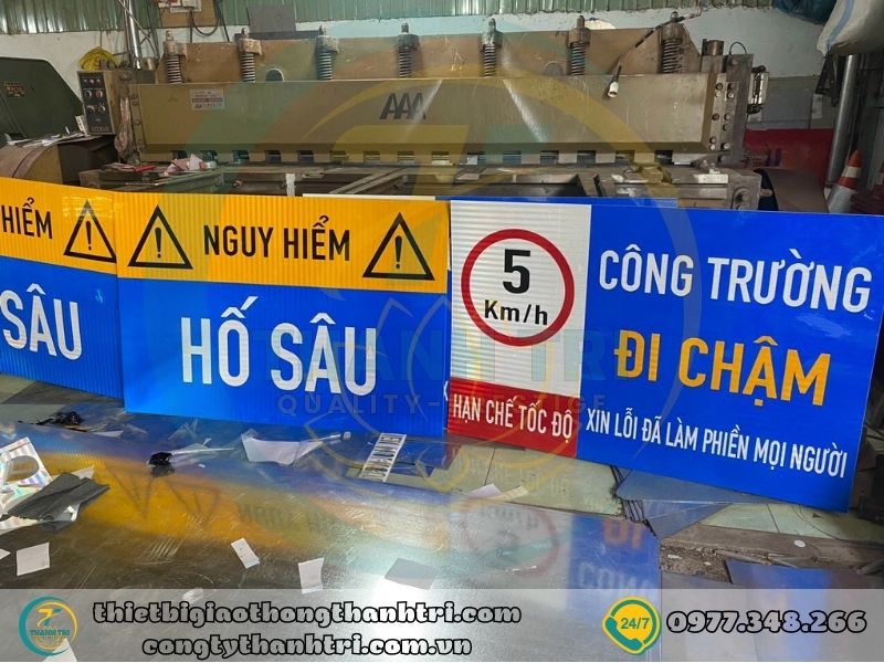 Cập Nhật Báo Giá Biển Báo Giao Thông Đường Bộ Phản Quang Quý 2 Năm 2024 Mới Nhất