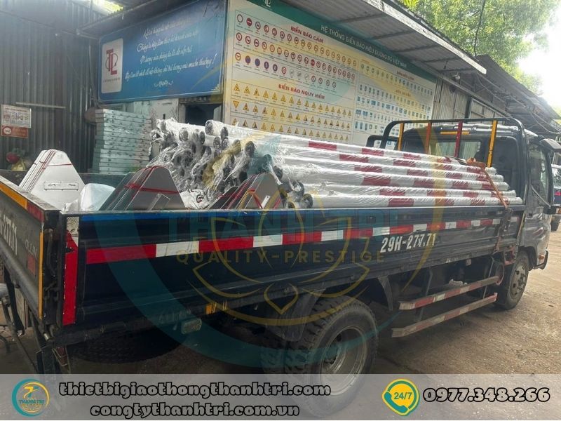 Cung cấp biển báo giao thông đường bộ đường thuỷ tại Tuyên Quang