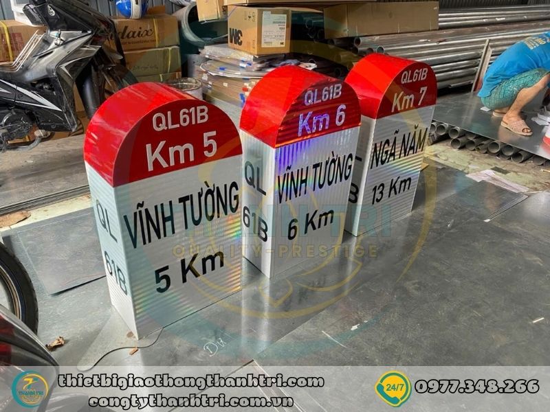 Cung cấp biển báo giao thông đường bộ đường thuỷ tại Bình Định