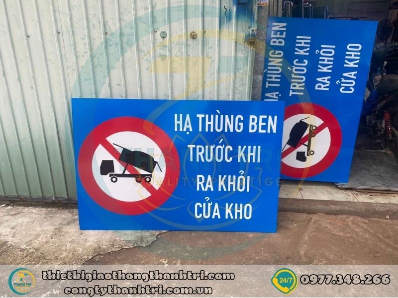 Cung cấp biển báo giao thông đường bộ đường thuỷ tại Quảng Trị