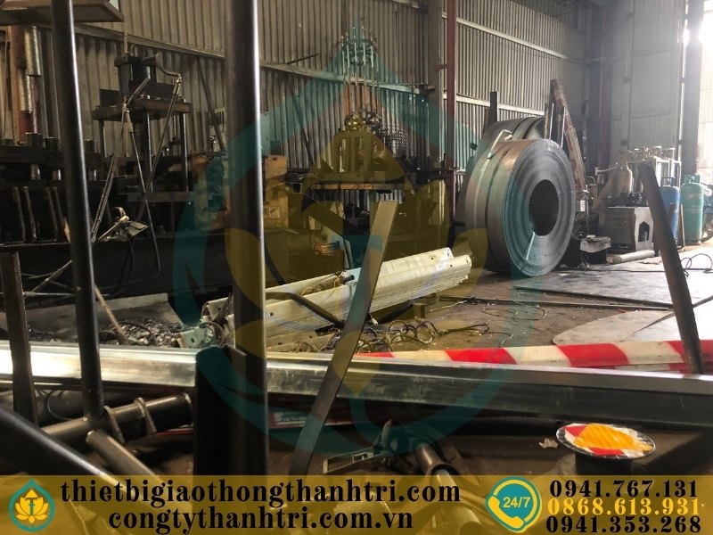 Cung cấp hộ lan tôn sóng hộ lan mềm tại An Giang