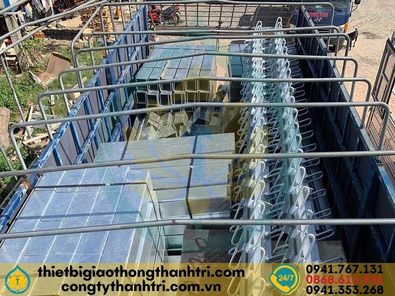 Cung cấp hộ lan tôn sóng hộ lan mềm tại Cao Bằng