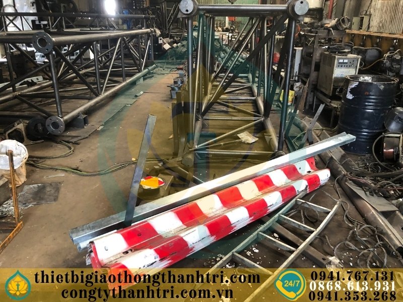 Cung cấp hộ lan tôn sóng hộ lan mềm tại Đồng Tháp Cung cấp hộ lan tôn sóng hộ lan mềm tại Đồng Tháp