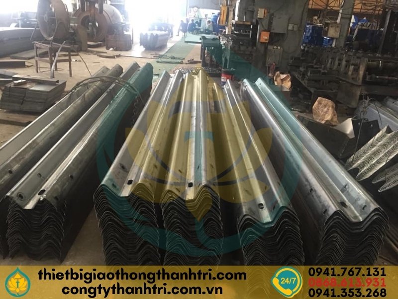 Cung cấp hộ lan tôn sóng hộ lan mềm tại Quảng Ngãi