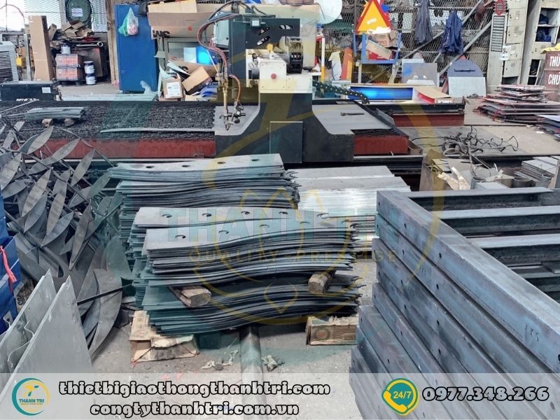 Báo Giá Lan Can Cầu Đường Mạ Kẽm Tại Quảng Trị 2025
